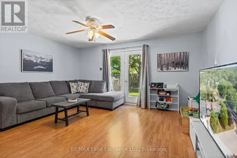 815 Market Street Saugeen Shores ON N0H 2C4