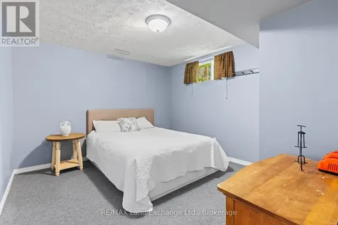 815 Market Street Saugeen Shores ON N0H 2C4