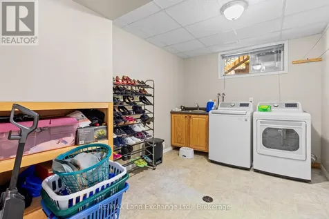 815 Market Street Saugeen Shores ON N0H 2C4