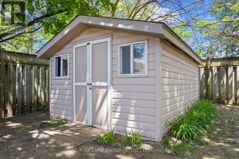 815 Market Street Saugeen Shores ON N0H 2C4