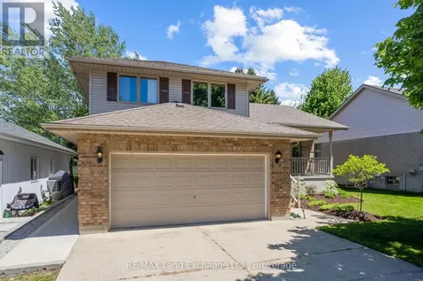 815 Market Street Saugeen Shores ON N0H 2C4