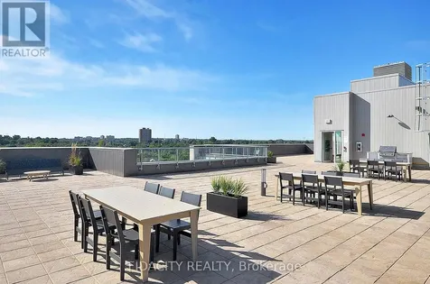 108 Richmond Road Ottawa ON K1Z 0B3