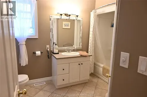 5 Bernard Avenue East Ridgetown ON N0P 2C0