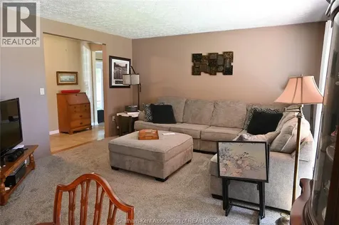 5 Bernard Avenue East Ridgetown ON N0P 2C0