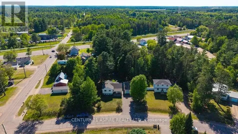 3 Dennis Crescent Petawawa ON K8A 8P3