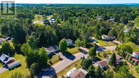 3 Dennis Crescent Petawawa ON K8A 8P3