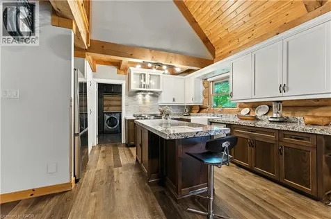 8036 Wellington Road 7 Moorefield ON N0G 2K0