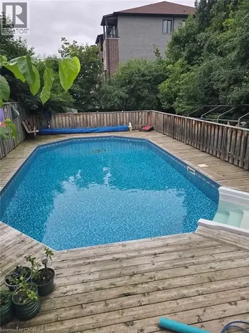 549 Weber Street East Kitchener ON N2H 1E9