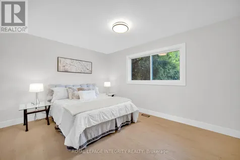 53 Overlake Drive Ottawa ON K2E 5V4