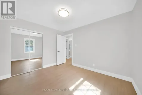 53 Overlake Drive Ottawa ON K2E 5V4