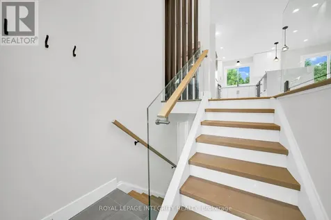 53 Overlake Drive Ottawa ON K2E 5V4