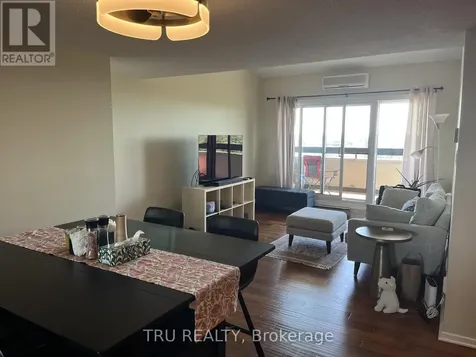 158C Mcarthur Avenue Ottawa ON K1L 8E7