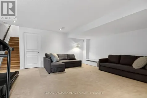 450 Sultan Street Ottawa ON K4A 0K2