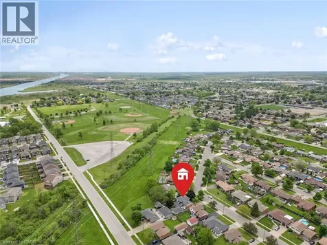 63 Harrison Avenue Welland ON L3B 1C3