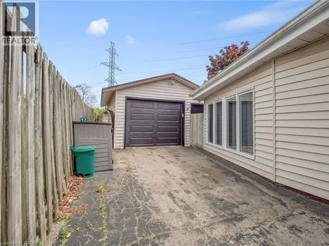 63 Harrison Avenue Welland ON L3B 1C3