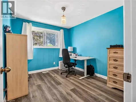 63 Harrison Avenue Welland ON L3B 1C3
