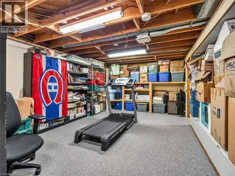 63 Harrison Avenue Welland ON L3B 1C3