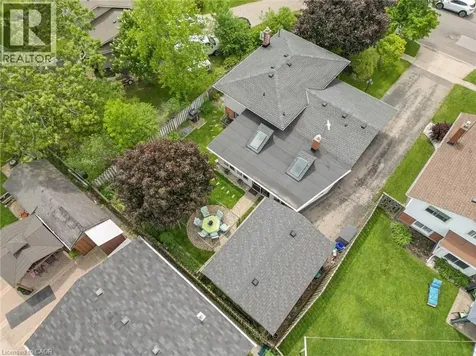 63 Harrison Avenue Welland ON L3B 1C3