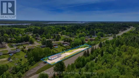 2427 Petawawa Boulevard Petawawa ON K8H 2Z4