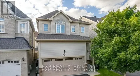 320 Autumnfield Street Ottawa ON K2M 0J4