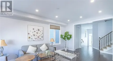 320 Autumnfield Street Ottawa ON K2M 0J4