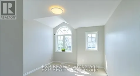 320 Autumnfield Street Ottawa ON K2M 0J4