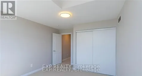320 Autumnfield Street Ottawa ON K2M 0J4
