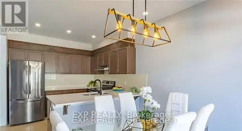 320 Autumnfield Street Ottawa ON K2M 0J4