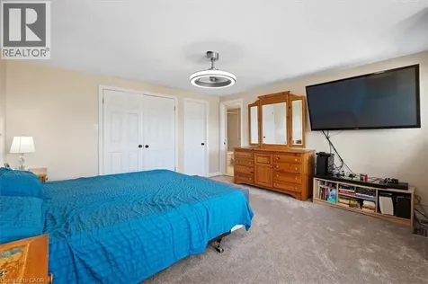 30 Heatherwood Place Kitchener ON N2N 3P4