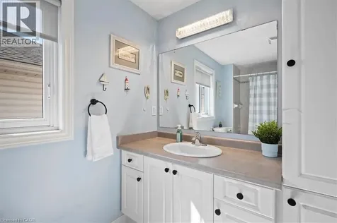 30 Heatherwood Place Kitchener ON N2N 3P4