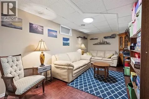 30 Heatherwood Place Kitchener ON N2N 3P4