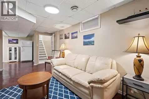 30 Heatherwood Place Kitchener ON N2N 3P4