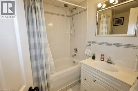 30 Heatherwood Place Kitchener ON N2N 3P4