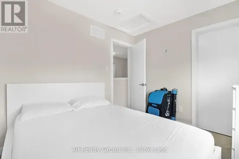 797 Eminence Street Ottawa ON K2J 6X6