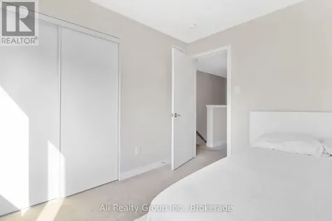 797 Eminence Street Ottawa ON K2J 6X6