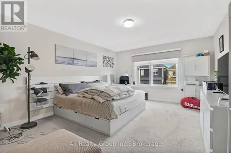 797 Eminence Street Ottawa ON K2J 6X6