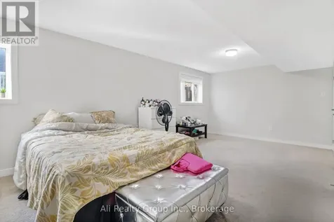 797 Eminence Street Ottawa ON K2J 6X6