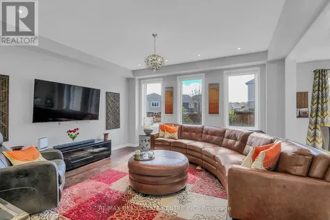 460 Equestrian Way Cambridge ON N3E 0B6
