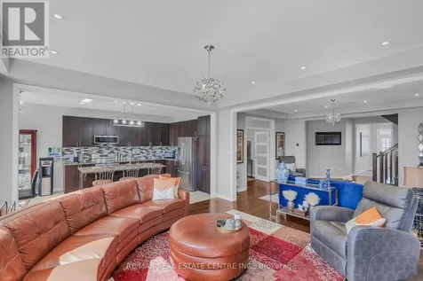 460 Equestrian Way Cambridge ON N3E 0B6