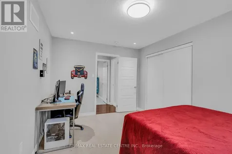 460 Equestrian Way Cambridge ON N3E 0B6