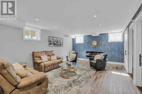 460 Equestrian Way Cambridge ON N3E 0B6