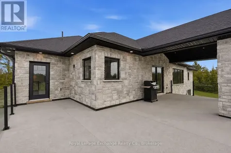 150 Louise Creek Crescent West Grey ON N0G 1S0