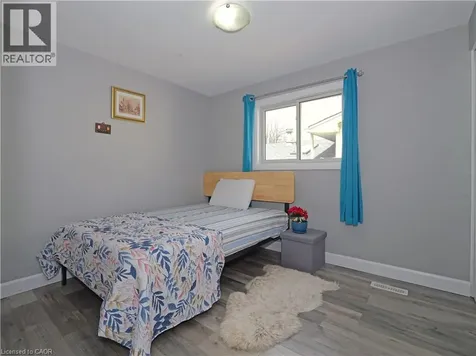 771 Monsarrat Avenue London ON N5Y 4Y3