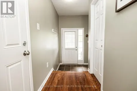 238 Arrita Street Ottawa ON K2S 0J7