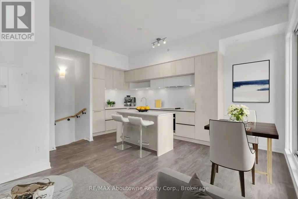2 Steckley House Lane Richmond Hill ON L4S 1M4