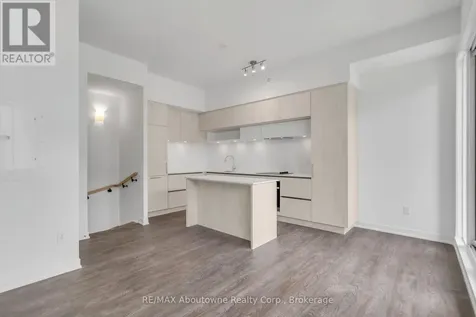 2 Steckley House Lane Richmond Hill ON L4S 1M4