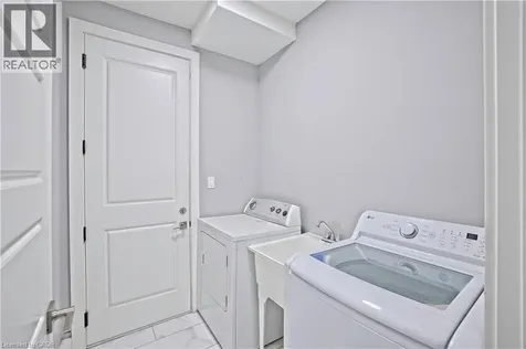 2606 Bateman Trail London ON N6L 0H2
