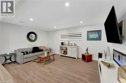 275 Talbot Street North Simcoe ON N3Y 3X2