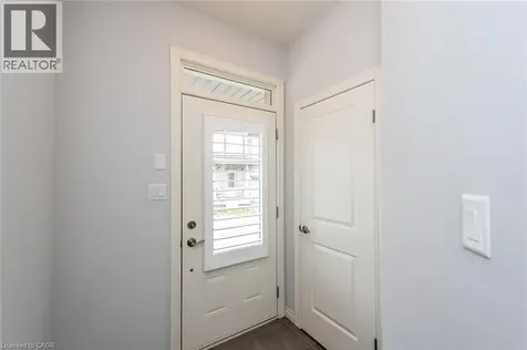 98 Shoreview Place Stoney Creek ON L8E 0J4