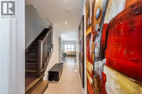 98 Shoreview Place Stoney Creek ON L8E 0J4